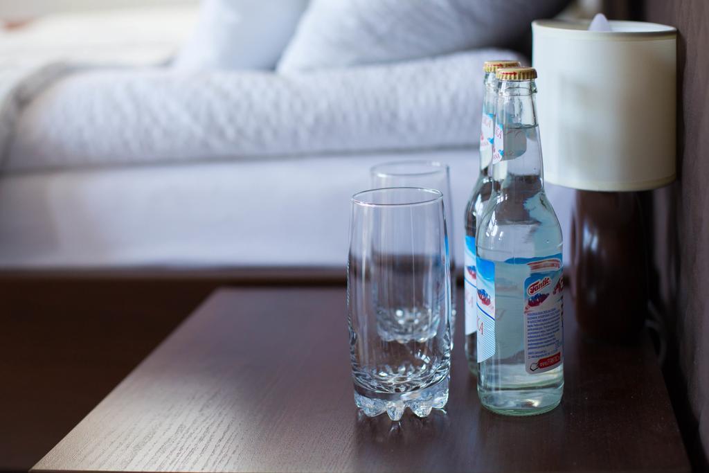 Noclegi Prestige โนวิซอนช์ ภายนอก รูปภาพ